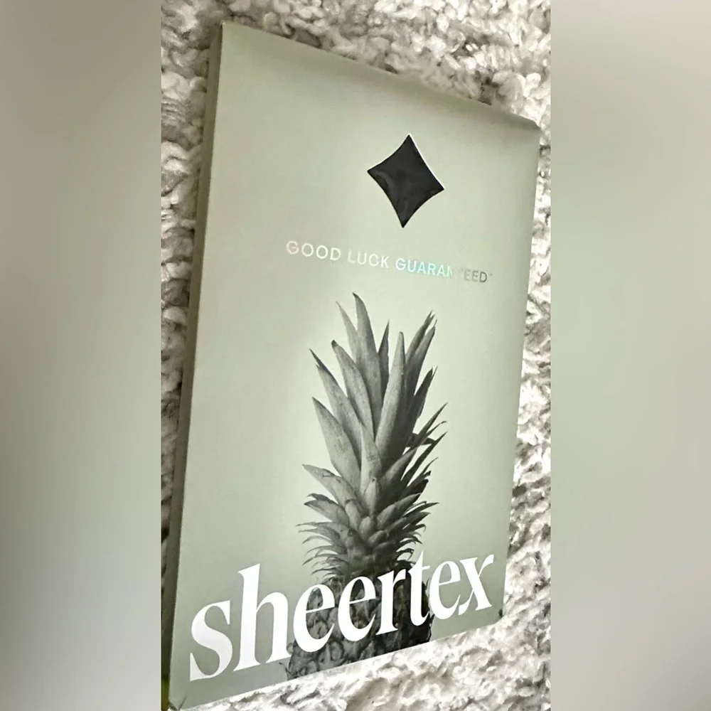 ‼️RARE‼️🎸SHEERTEX🎸🔥NWT🔥High Rise Tummy Smoothing Sheer Tights— XS